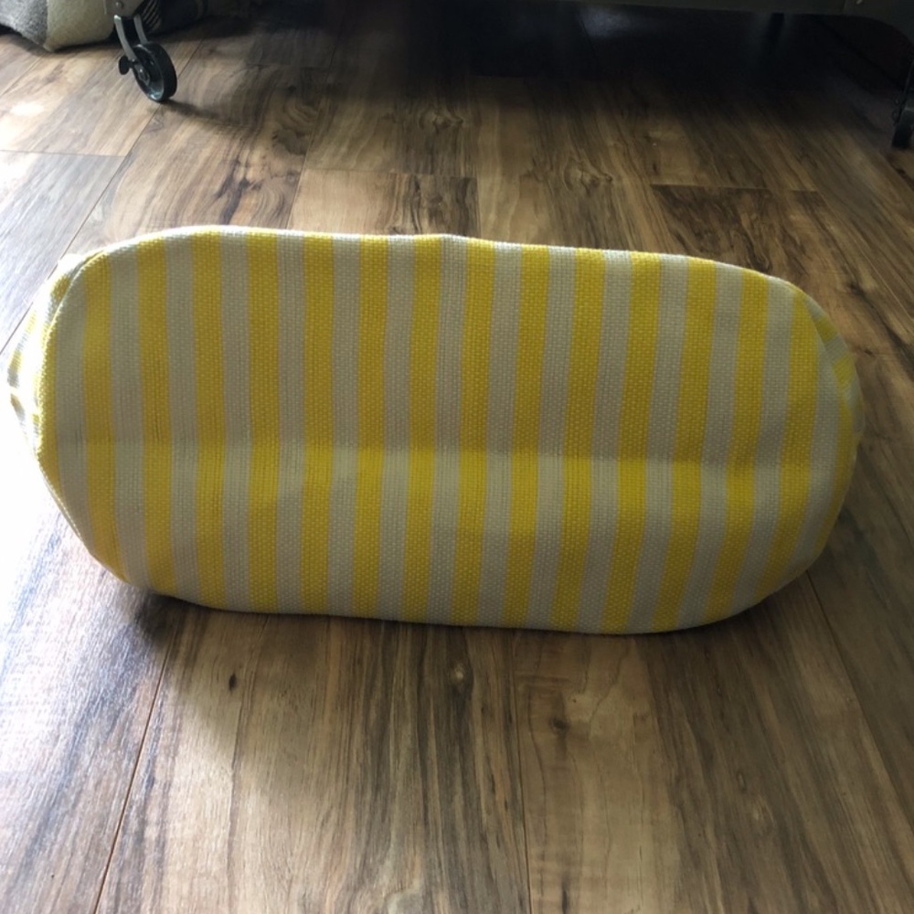 Shiraleah Lolita Yellow Striped Tote - Picture 4 of 13